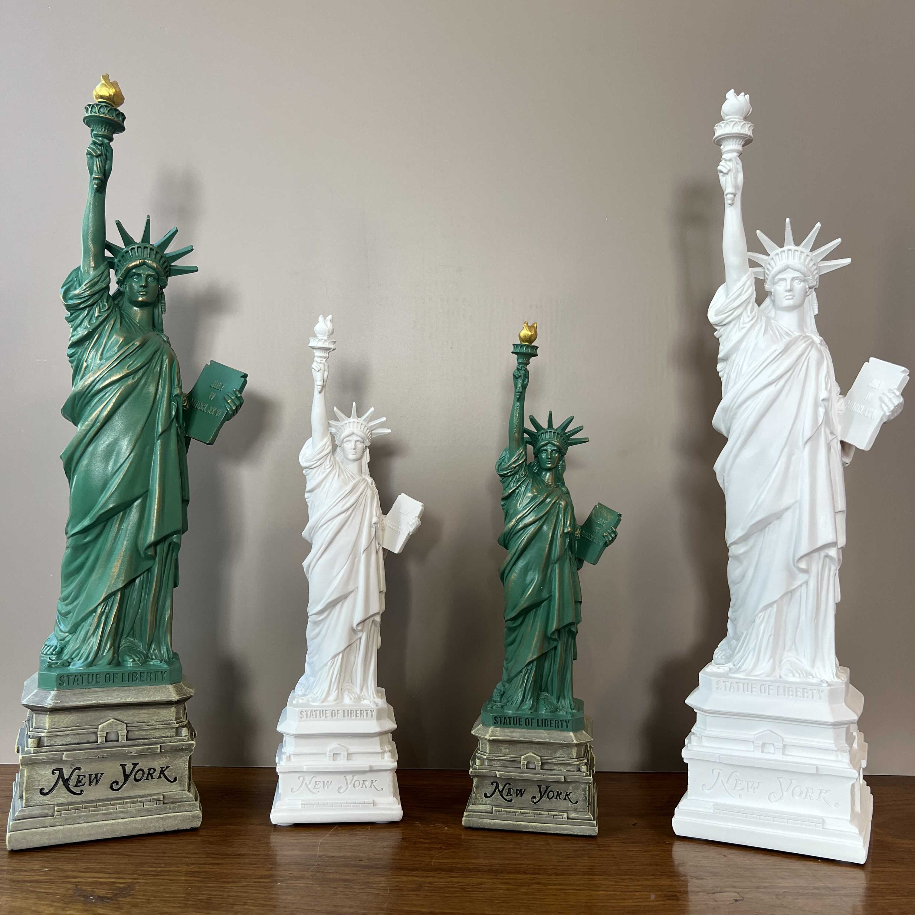 YuryFvna Statue of Liberty Mod - Home Office York avis et prix